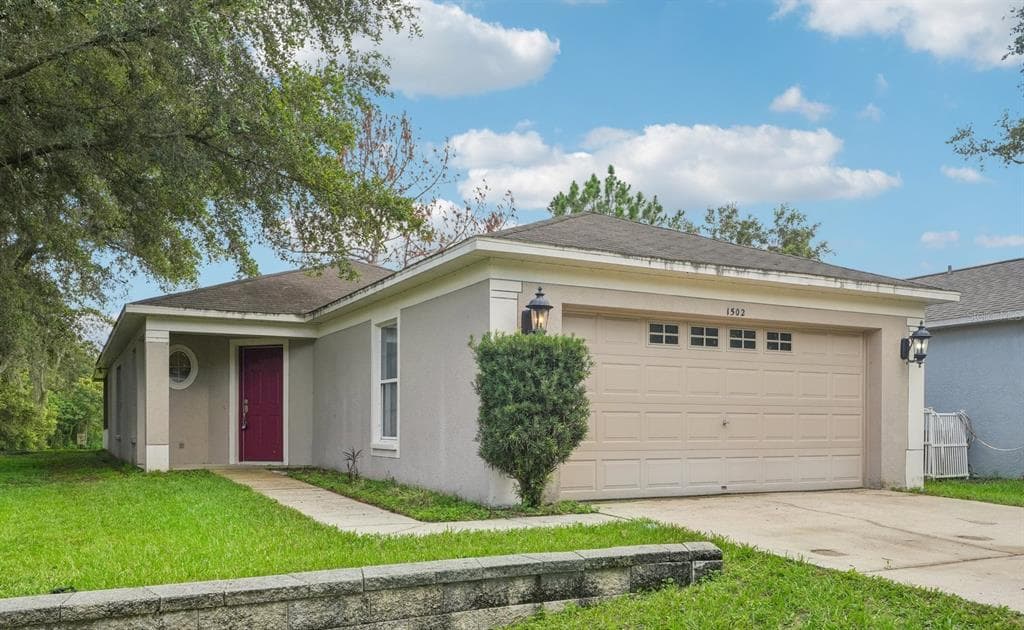 Welcome to a quiet retreat nestled in the heart of Seffner